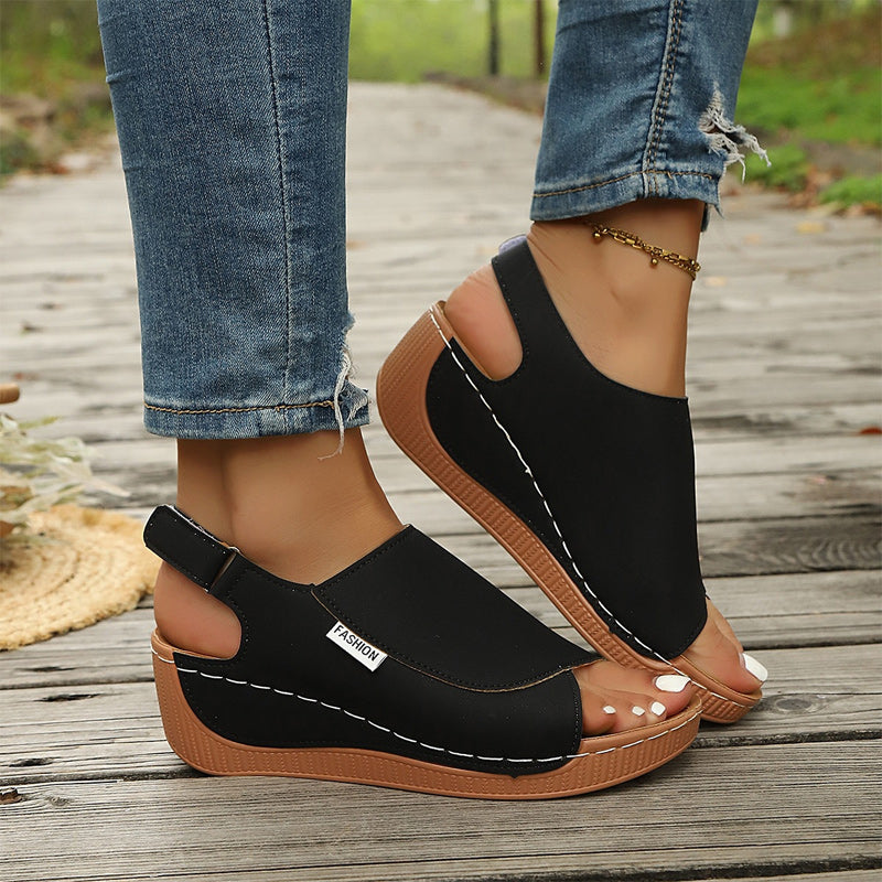 🎄【Oferty wakacyjne】【36-43】✨️Sandały skórzane z obniżonym obcasem i miękką podeszwą – maksymalny komfort i wsparcie przez cały dzień