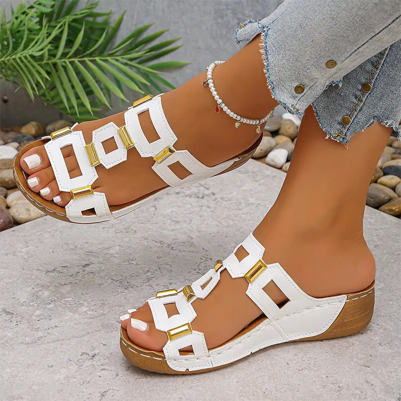 👡【Wygodne, nie powodują zmęczenia podczas chodzenia】Sandały w stylu retro na platformie i obcasie klinowym (ortopedyczne)